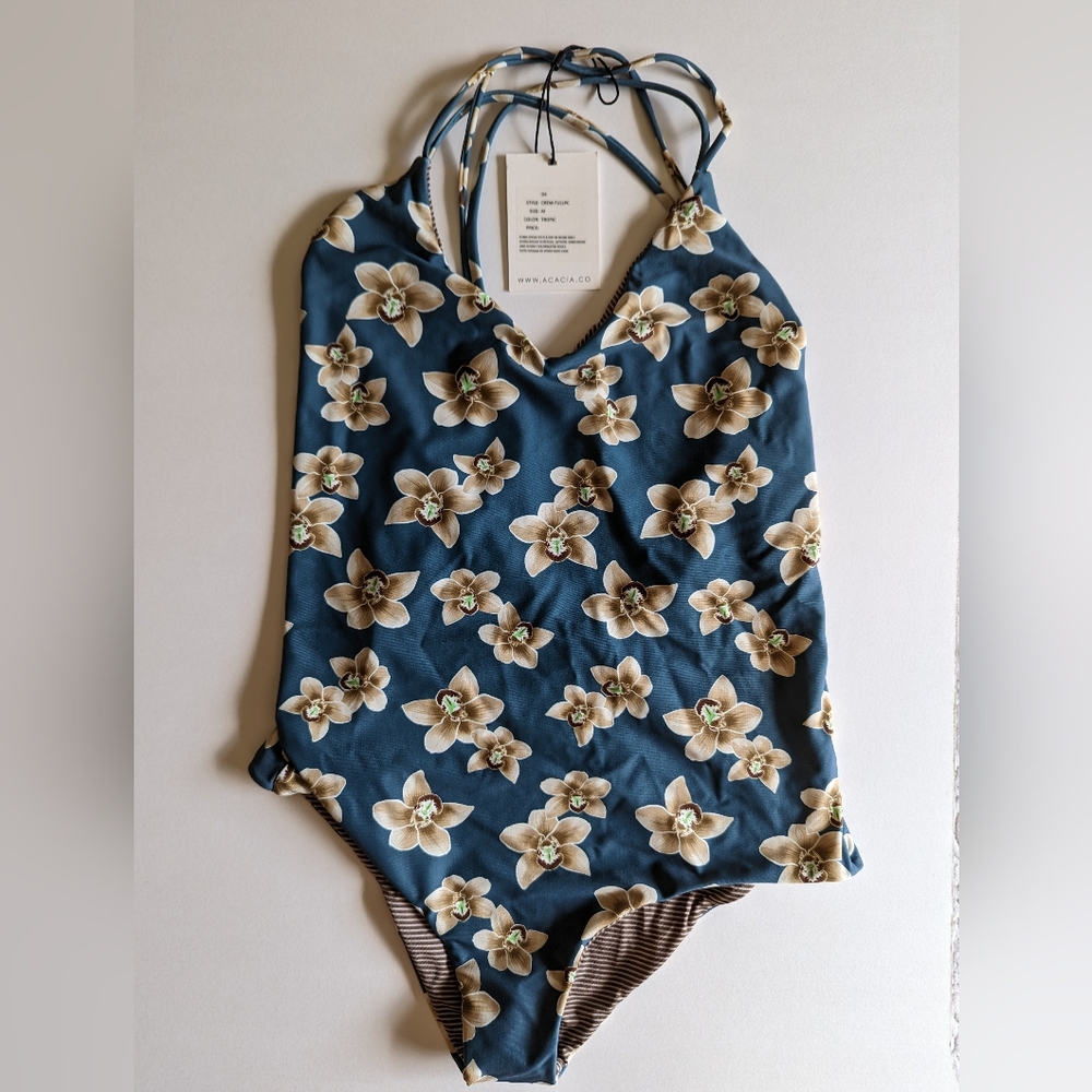 NWT Acacia Fall 2021 M Crew TROPIC